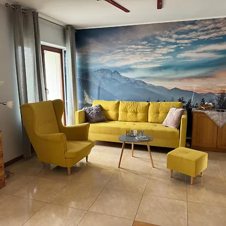 Apartment - Chomikowka